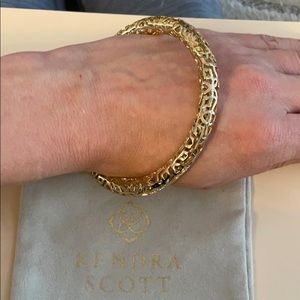 Kendra Scott gold bangle bracelet
